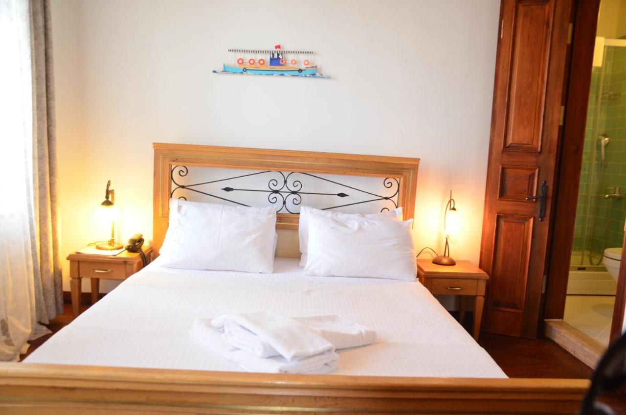 Aliye Hanim Hotel Ayvalı Extérieur photo