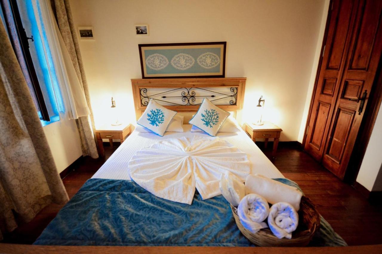 Aliye Hanim Hotel Ayvalı Extérieur photo